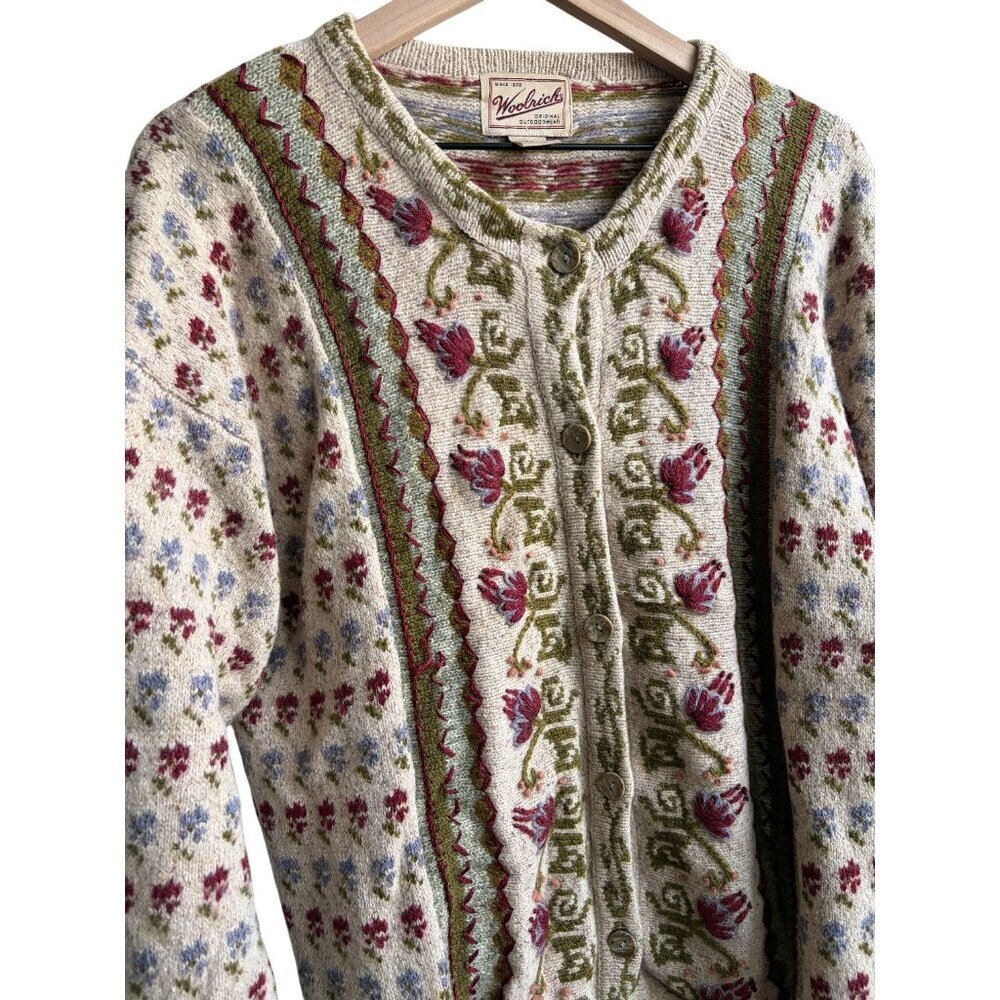 Vintage 90s Woolrich L Wool Floral Flower Embroidered Knit Cardigan Sweater - Picture 4 of 5